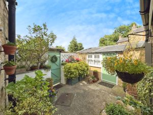 Photo 21- click for photo gallery